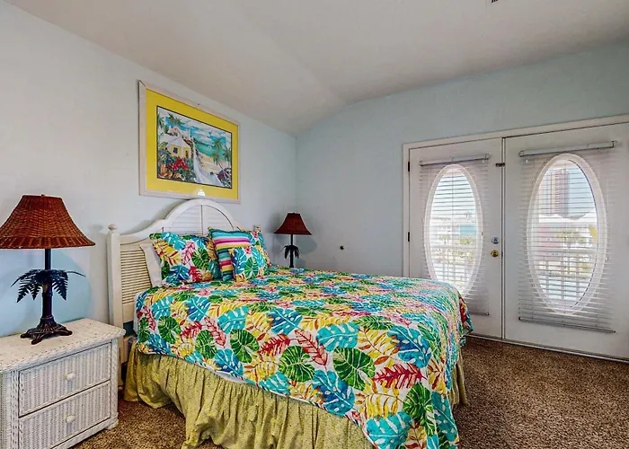 Holiday home Family-friendly W Gulf Views A Full Kitchen & Spacious Living Area *