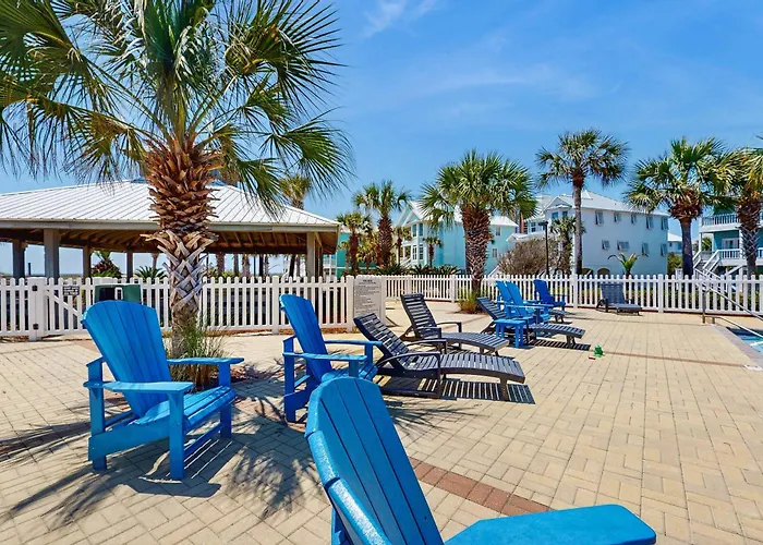 Family-friendly W Gulf Views A Full Kitchen & Spacious Living Area Holiday home Gulf Shores